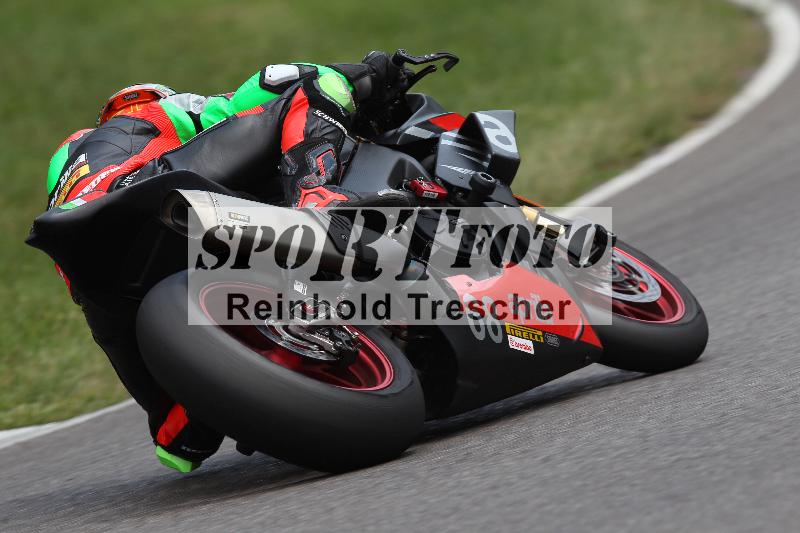 Archiv-2022/36 06.07.2022 Speer Racing ADR/Gruppe rot/backside